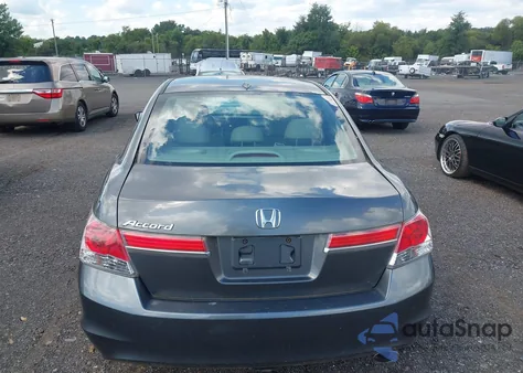 2011 Honda Accord 2.4 Ex-L z USA, uszkodzony, nr VIN 1HGCP2F80BA013427